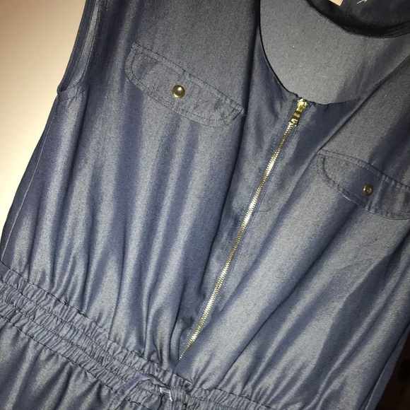 Jumper - Picture 6 of 6